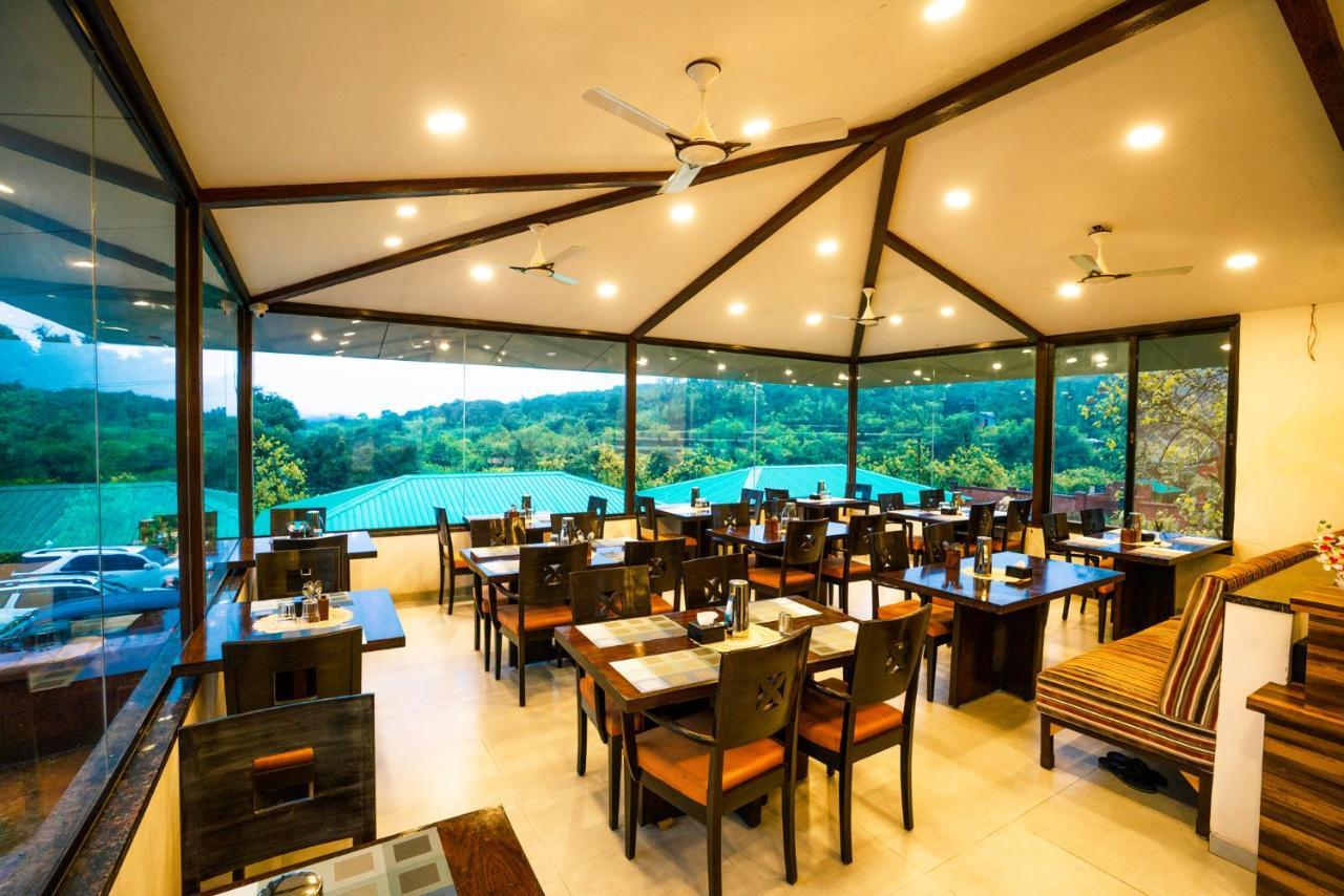 La Serene Resort And Spa Махабалешвар Экстерьер фото
